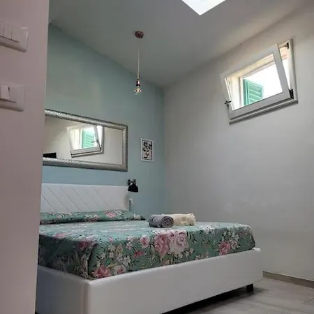 Casa Fiori Blu - *